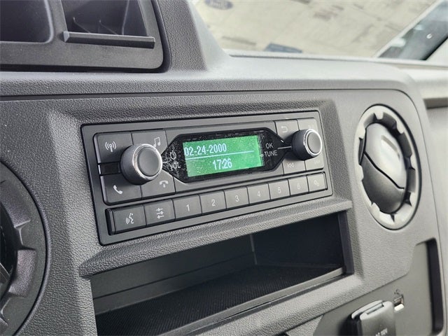 2026 Ford E-450SD Base DRW