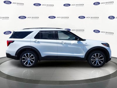 2027 Ford Explorer ST-Line