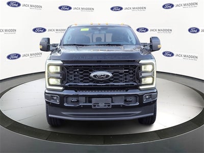 2026 Ford F-350SD Lariat