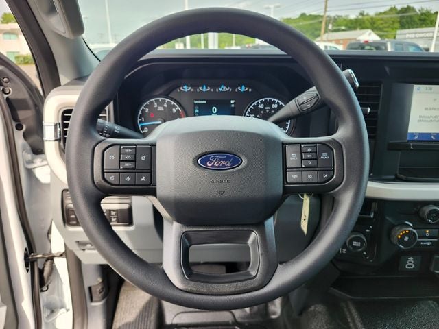 2027 Ford F-350SD XL