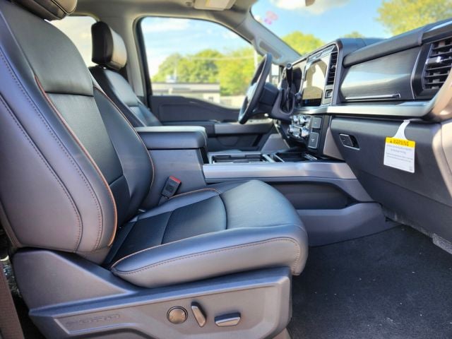 2027 Ford F-350SD Lariat
