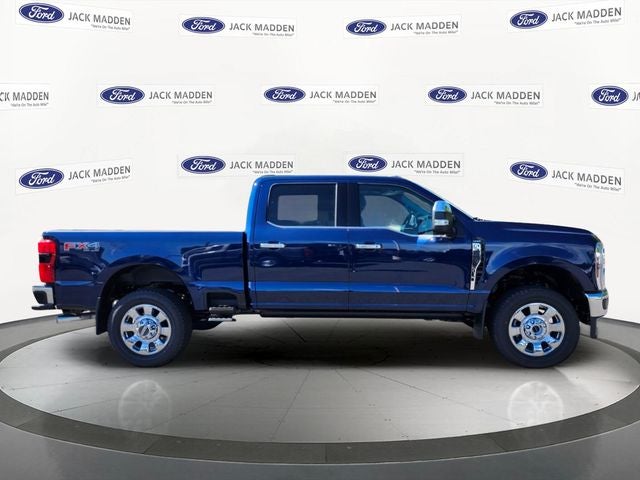 2027 Ford F-350SD Lariat