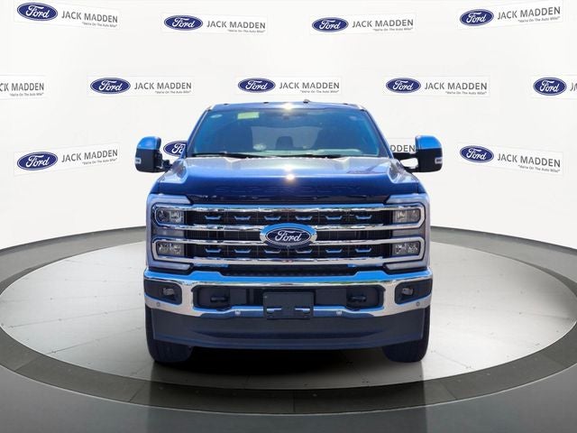 2027 Ford F-350SD Lariat