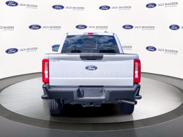 2027 Ford F-350SD XL