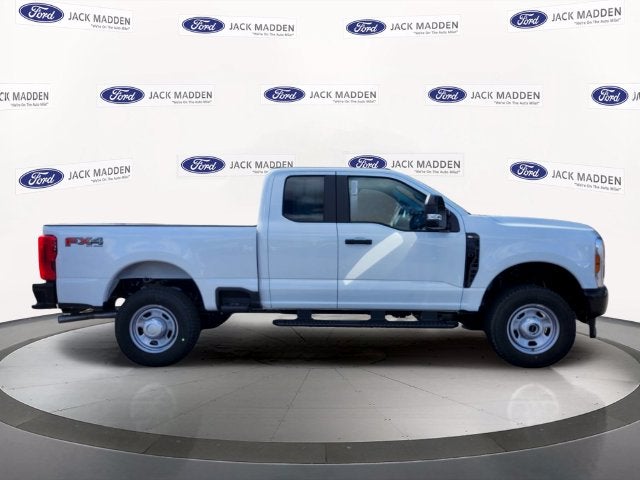 2027 Ford F-350SD XL