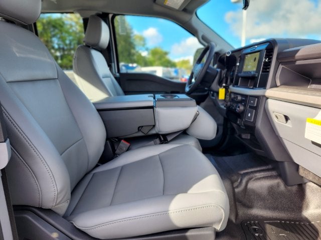 2027 Ford F-350SD XL