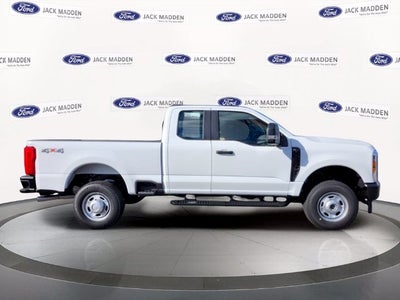 2027 Ford F-350SD XL
