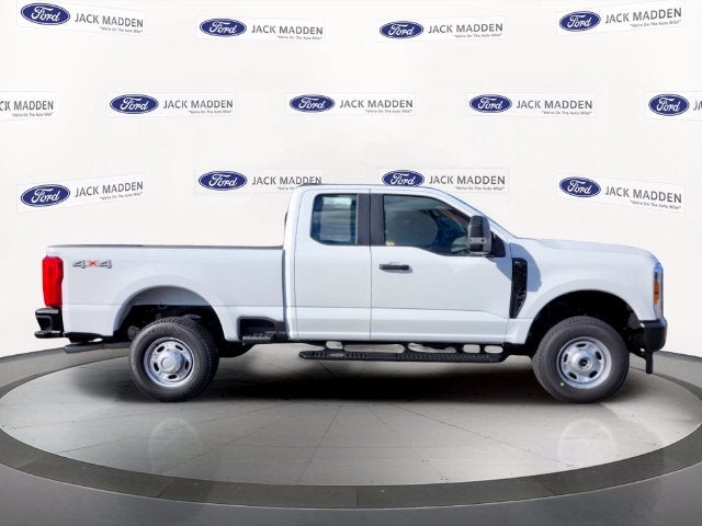 2027 Ford F-350SD XL