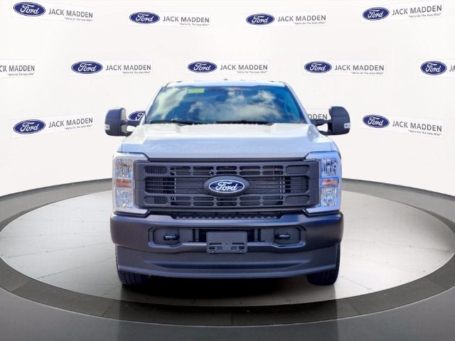 2027 Ford F-350SD XL
