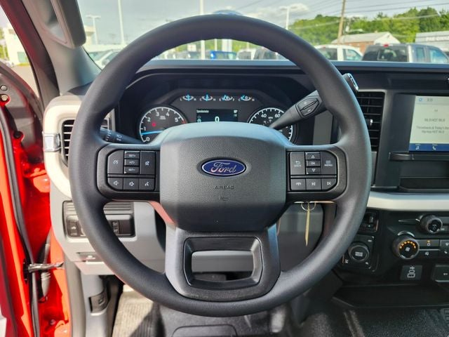 2027 Ford F-350SD XL