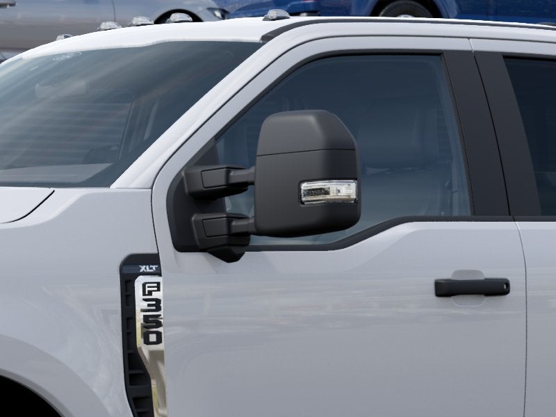 2027 Ford F-350SD XLT