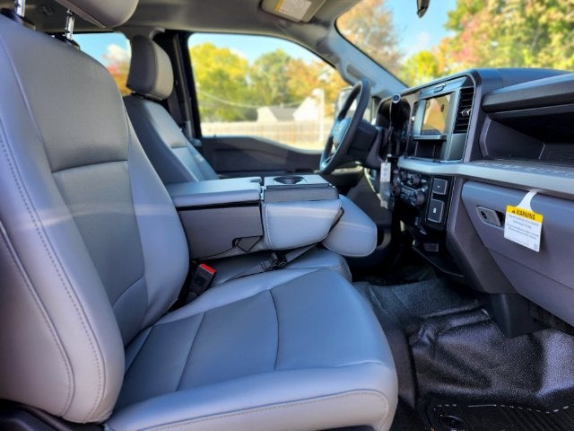 2027 Ford F-350SD XL