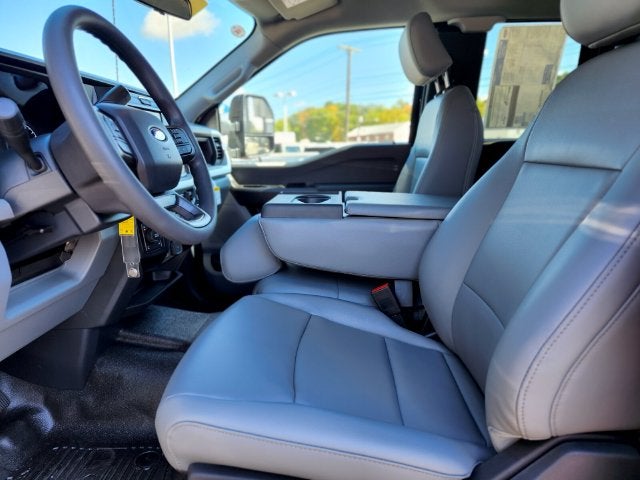 2027 Ford F-350SD XL