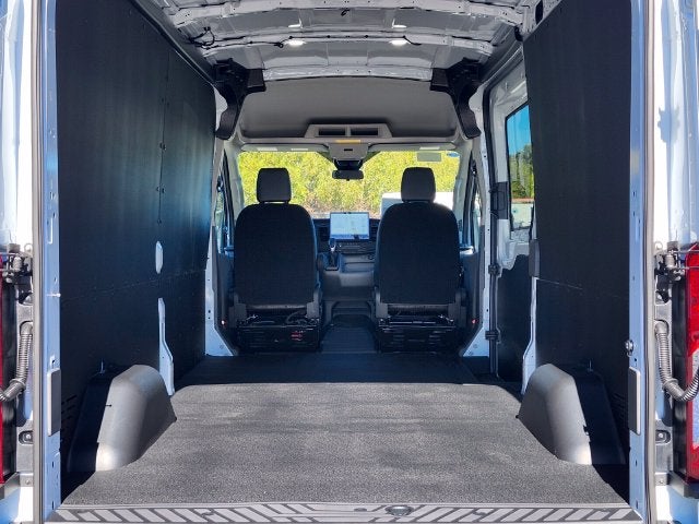 2027 Ford Transit-250 Base