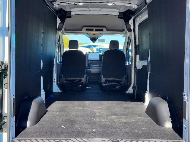 2027 Ford Transit-250 Base