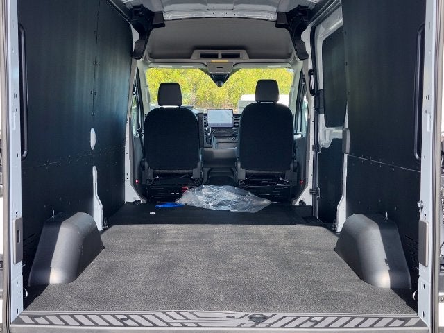 2027 Ford Transit-250 Base