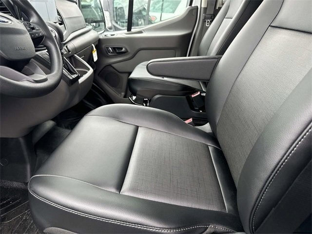 2024 Ford Transit-250 Base Low Roof Cargo