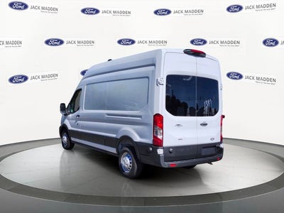 2027 Ford Transit-250 Base