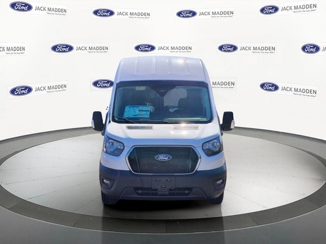 2027 Ford Transit-250 Base