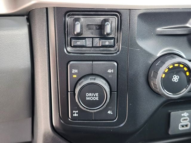2027 Ford F-350SD XL