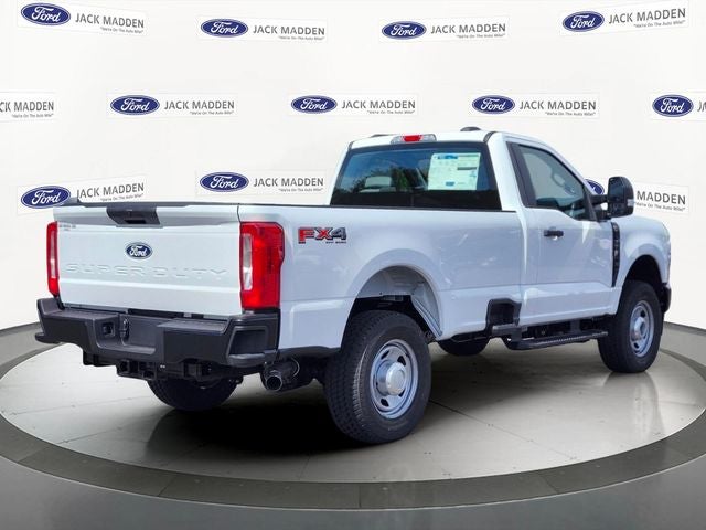 2027 Ford F-350SD XL