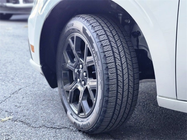 2025 Ford Maverick Lobo High